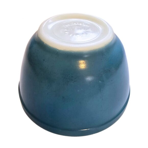 Vintage Pyrex Primary Colours Blue Green Yellow Nesting Mixing Bowls Set of 3 - Picture 15 of 16